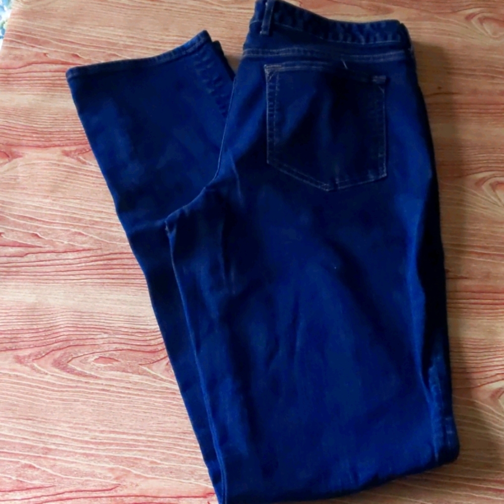 Eddie Bauer Slightly Curvy Straight Jeans